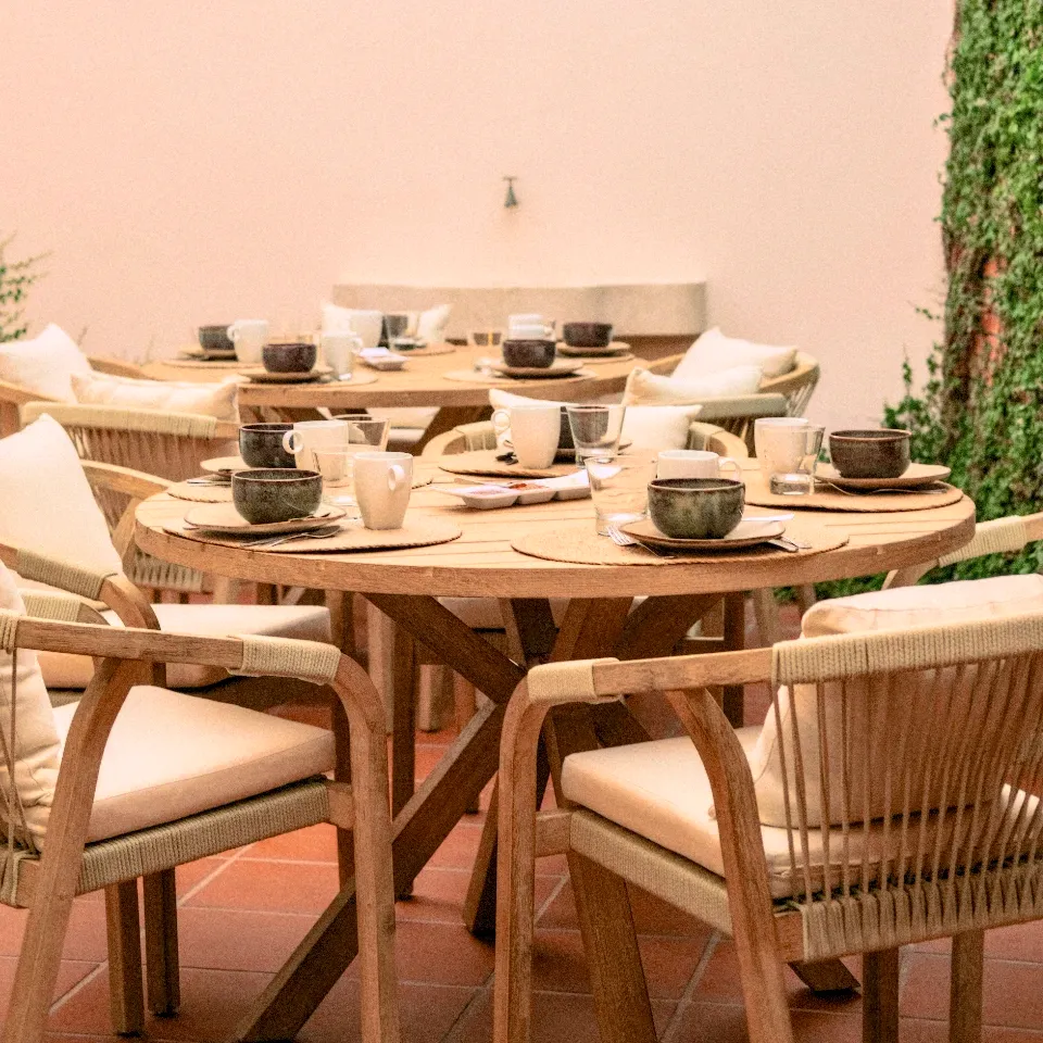 Breakfast area in the Surf Lodge